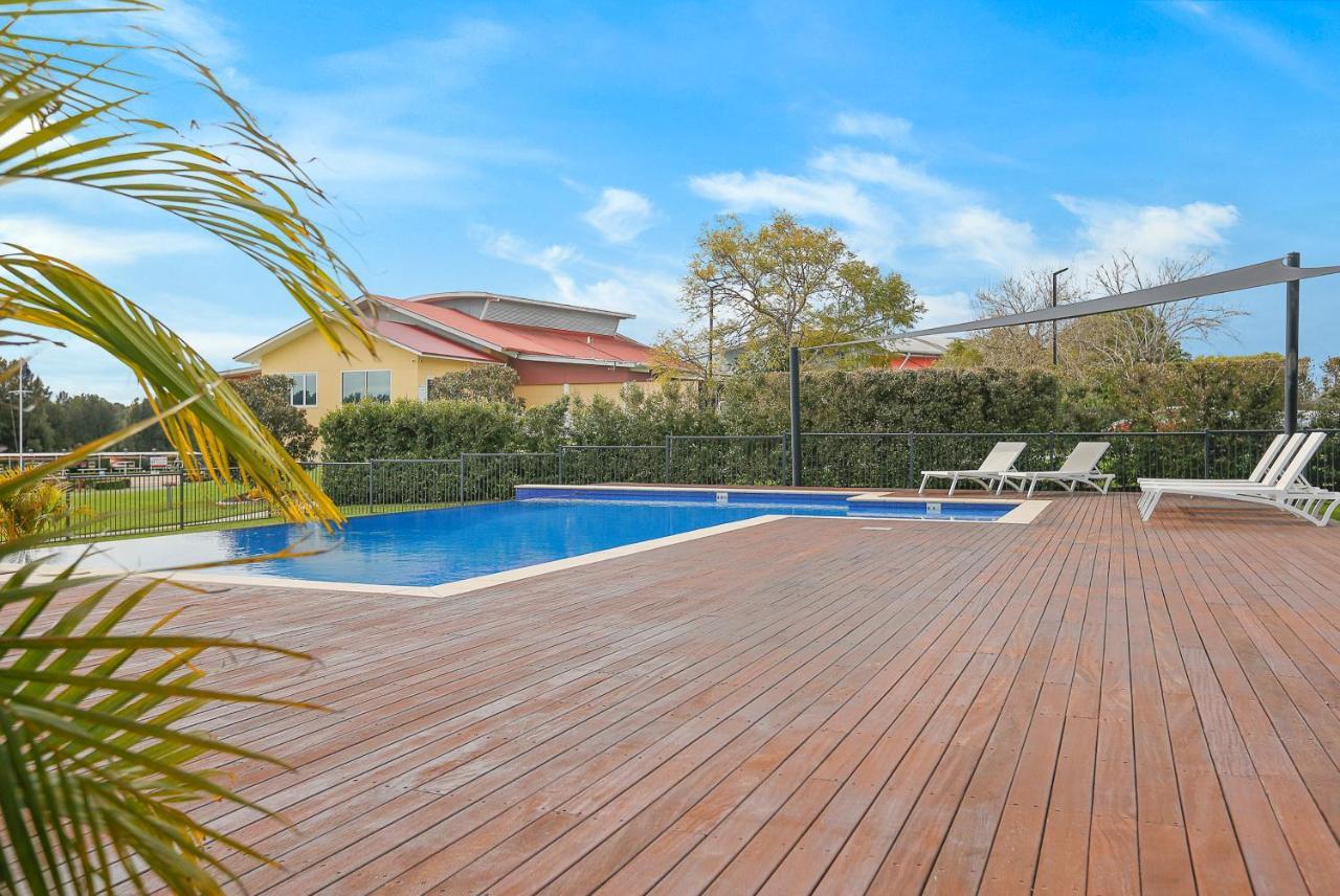 Springs Shoalhaven Nowra Motel ภายนอก รูปภาพ