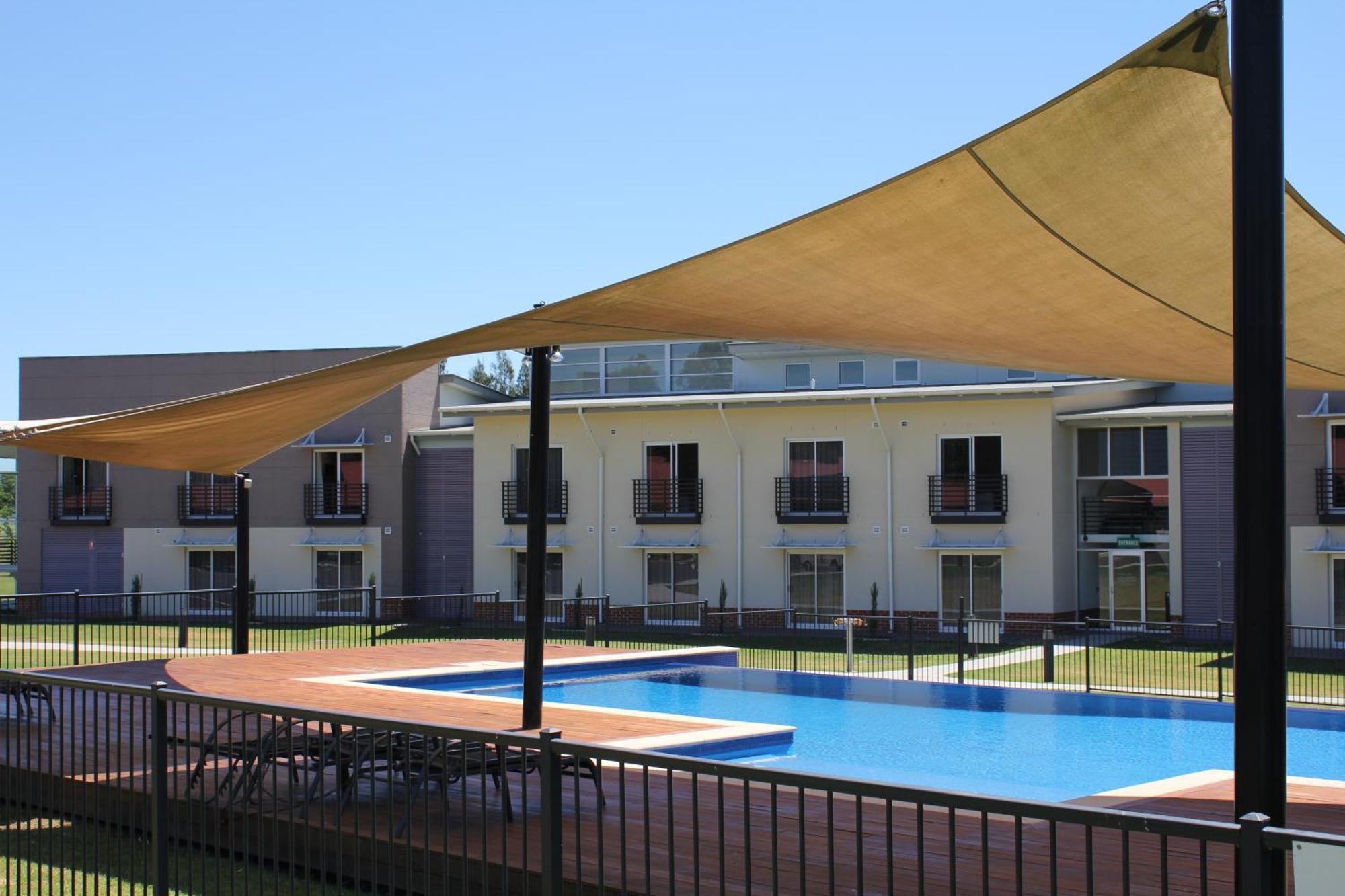 Springs Shoalhaven Nowra Motel ภายนอก รูปภาพ