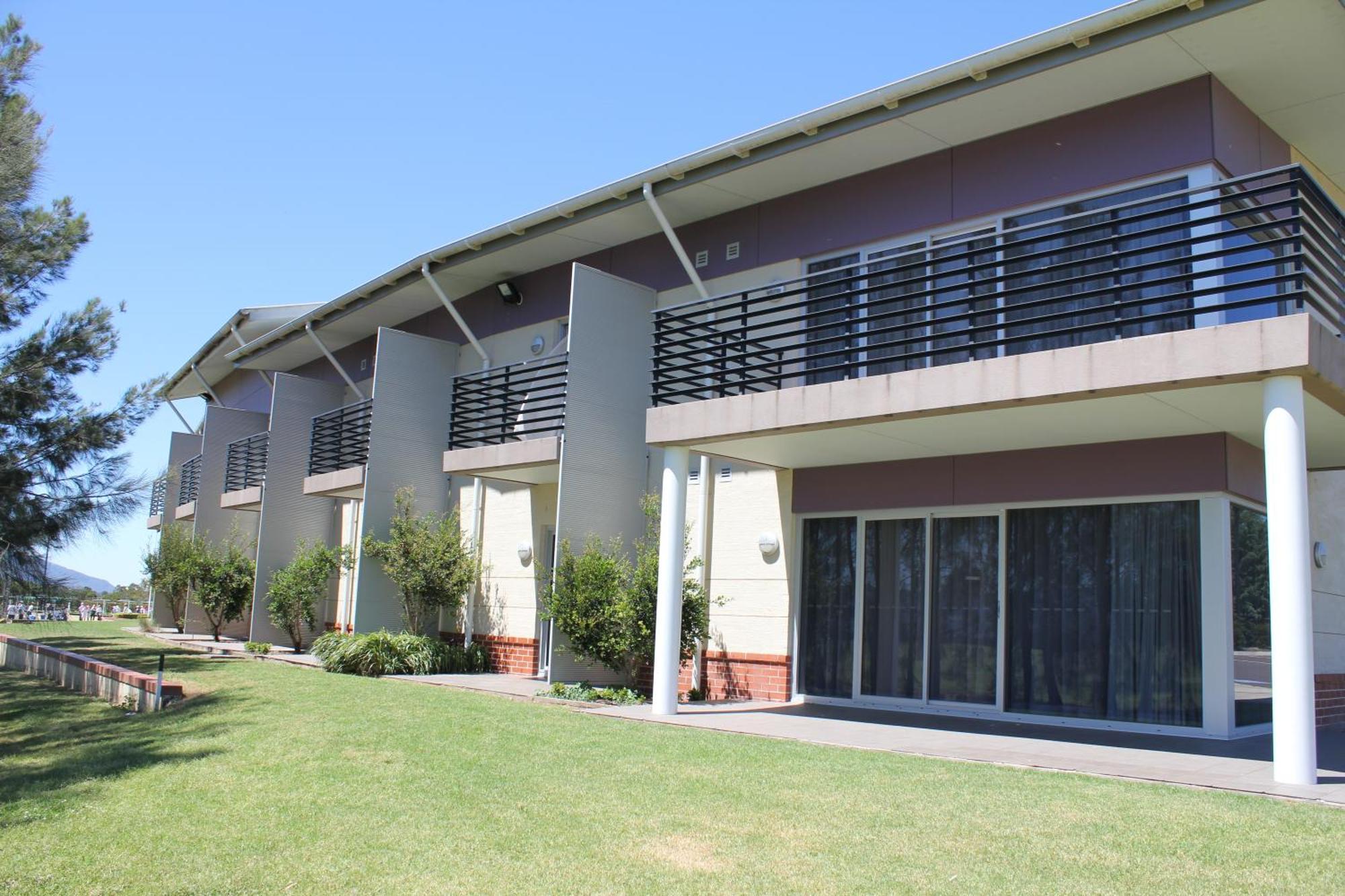 Springs Shoalhaven Nowra Motel ภายนอก รูปภาพ